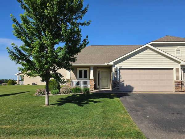 407 Cassandra Drive , Unit 33, New Richmond, WI 54017