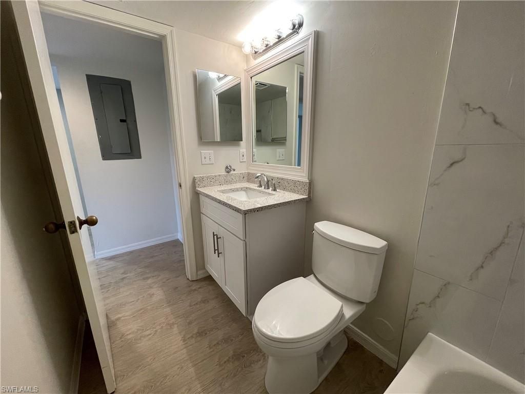 1200 Commonwealth Cir , Unit 103, Naples, FL 34116 Photo