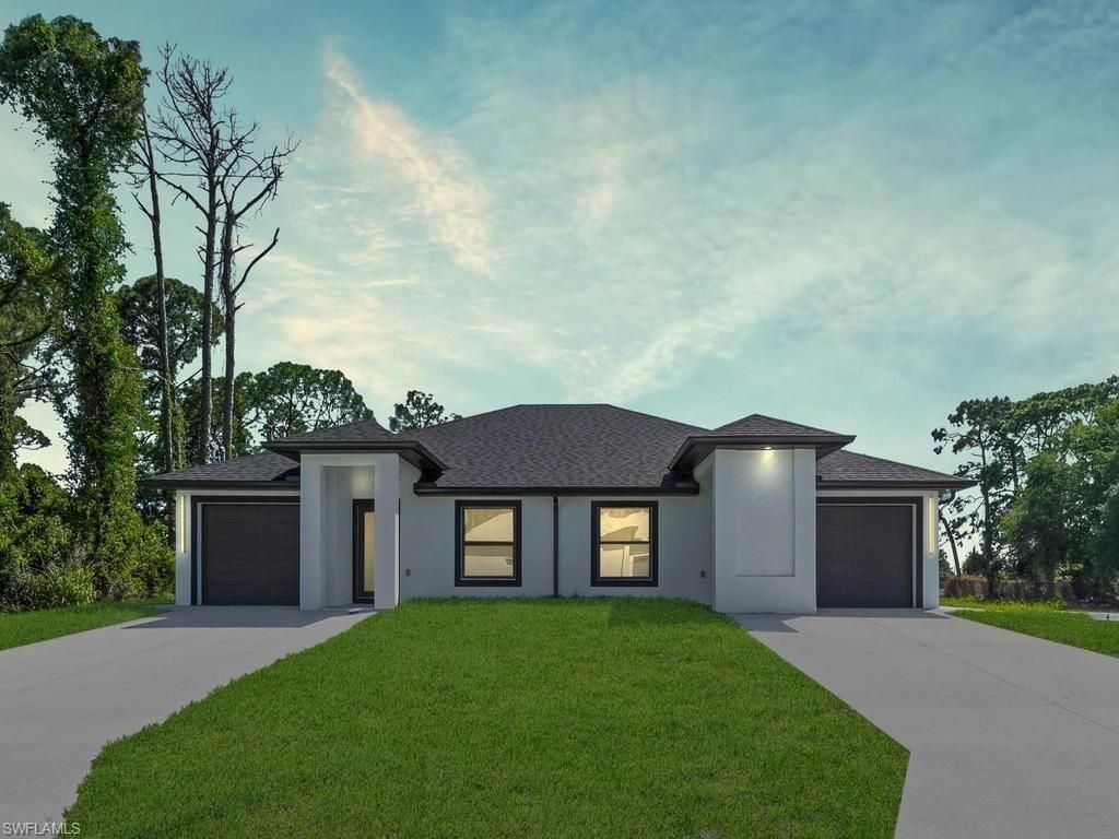 329/331 Grant Blvd, Lehigh Acres, FL 33974 Photo