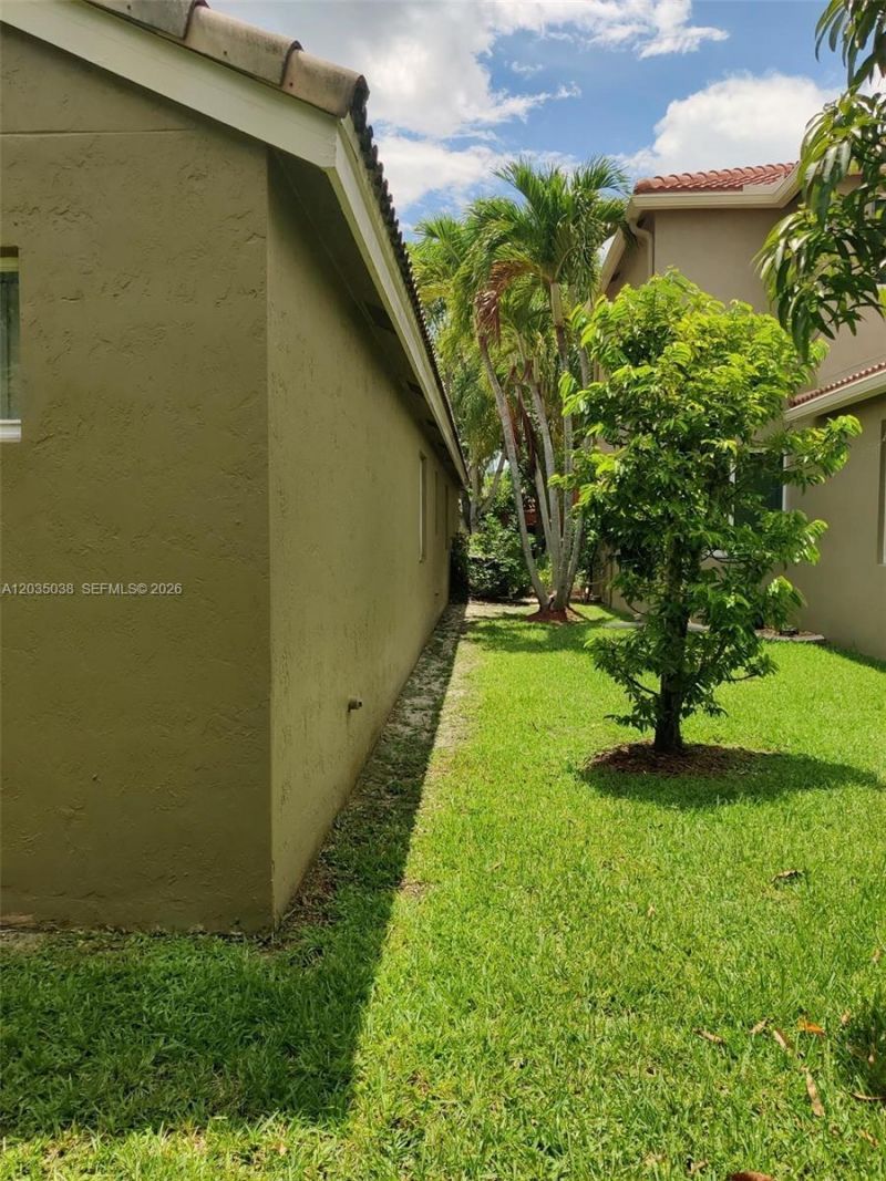 4315 Greenbriar Ln , Weston, FL 33331 Photo