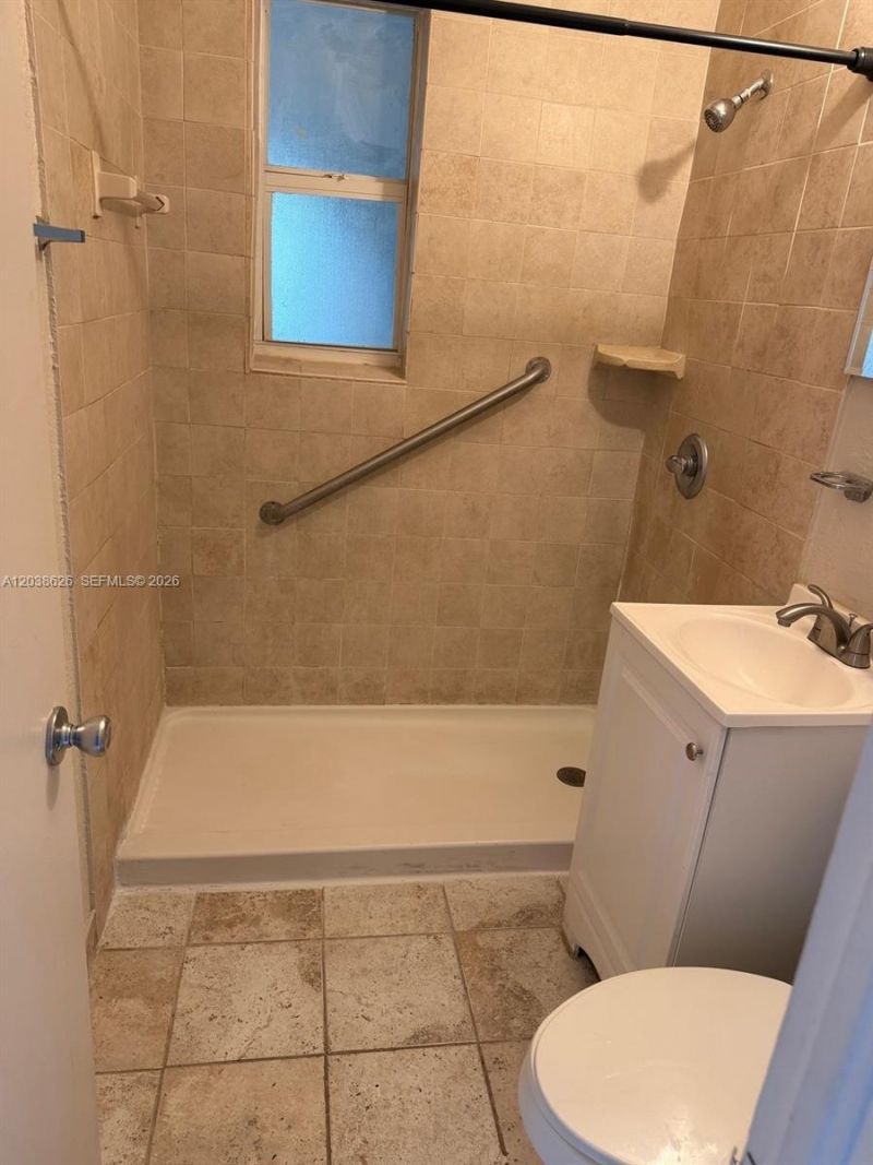 1600 NW 13th Ct , Unit 1, Fort Lauderdale, FL 33311 Photo
