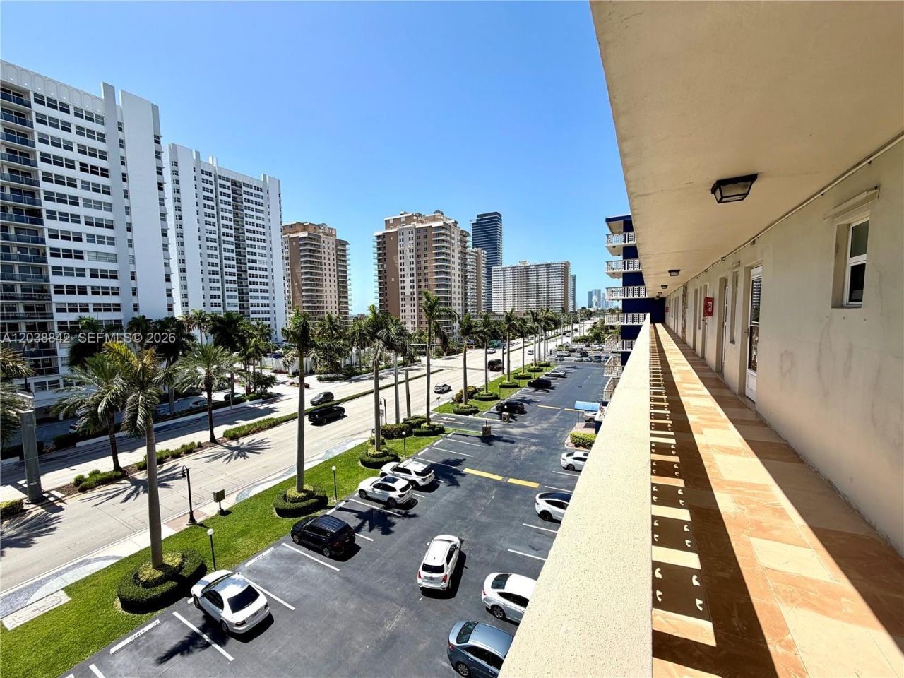 1893 S Ocean Dr, Unit 612, Hallandale Beach, FL 33009 Photo