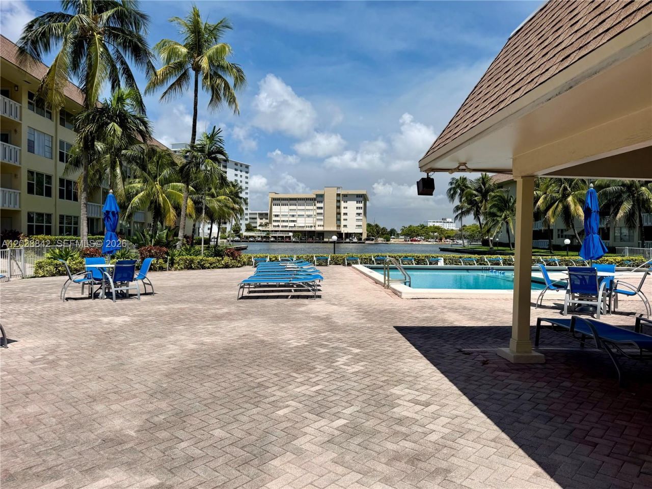 1893 S Ocean Dr, Unit 612, Hallandale Beach, FL 33009 Photo
