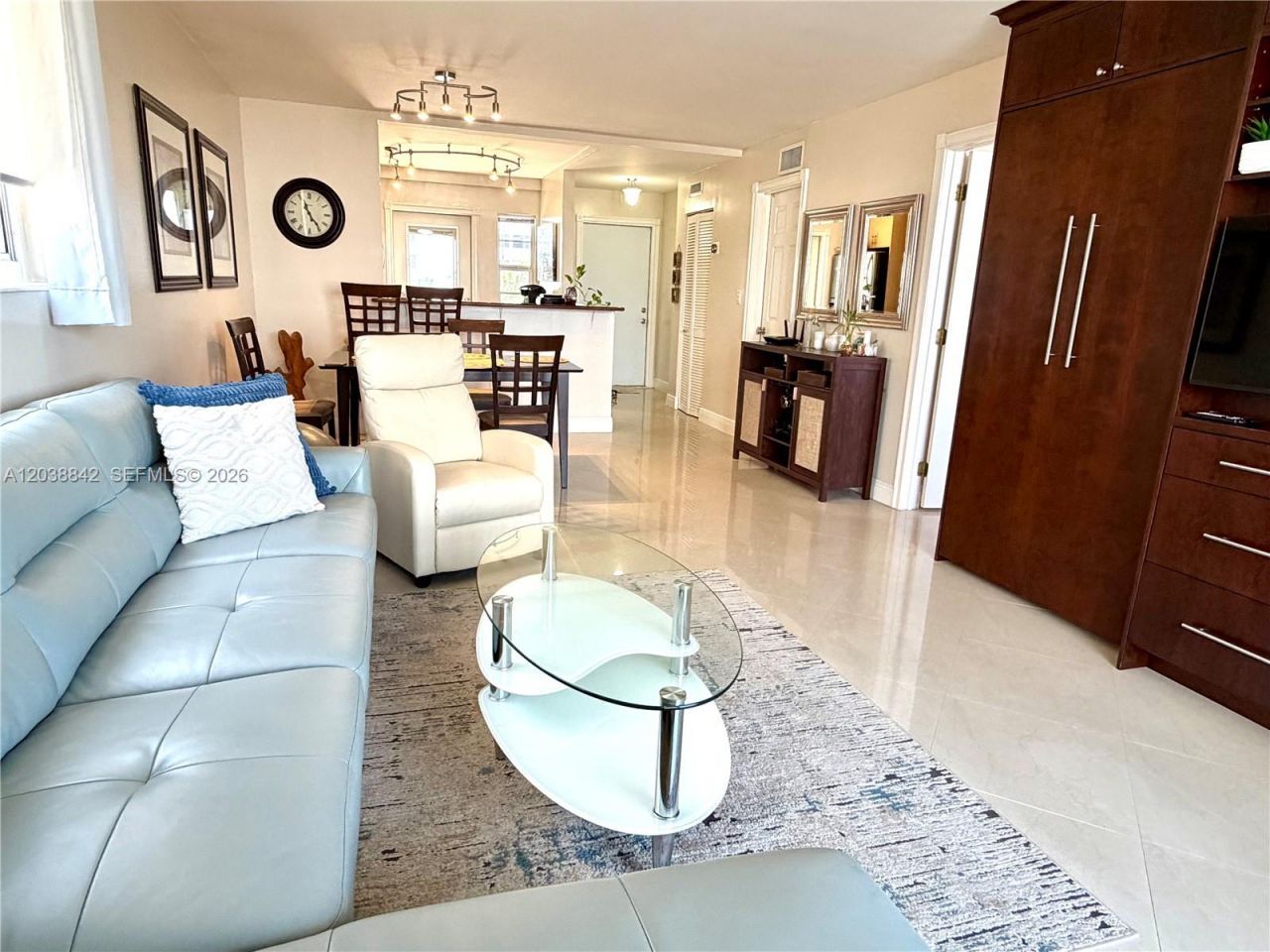 1893 S Ocean Dr, Unit 612, Hallandale Beach, FL 33009 Photo