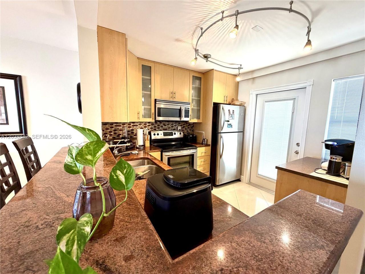 1893 S Ocean Dr, Unit 612, Hallandale Beach, FL 33009 Photo