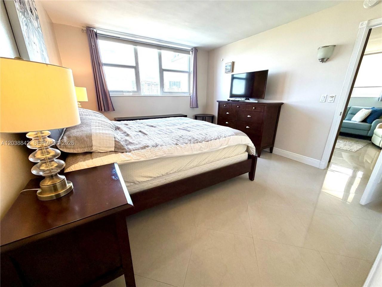 1893 S Ocean Dr, Unit 612, Hallandale Beach, FL 33009 Photo