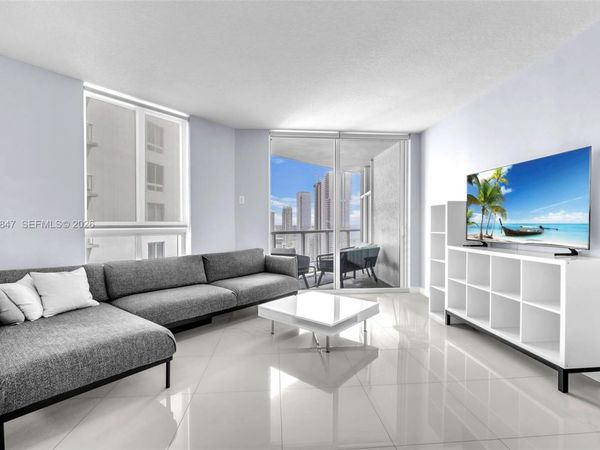 1900 N Bayshore Dr , Unit 3610, Miami, FL 33132