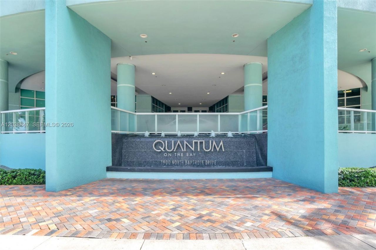 1900 N Bayshore Dr, Unit 3610, Miami, FL 33132 Photo