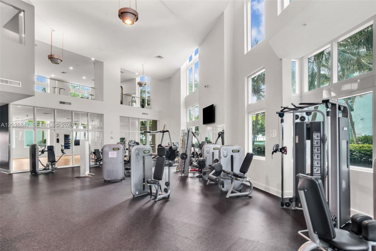1900 N Bayshore Dr, Unit 3610, Miami, FL 33132 Photo