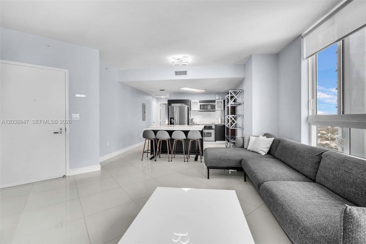 1900 N Bayshore Dr, Unit 3610, Miami, FL 33132 Photo