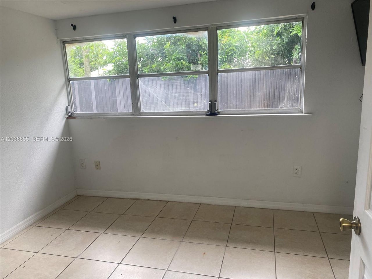 1111 N Vineyard St, Lehigh Acres, FL 33936 Photo