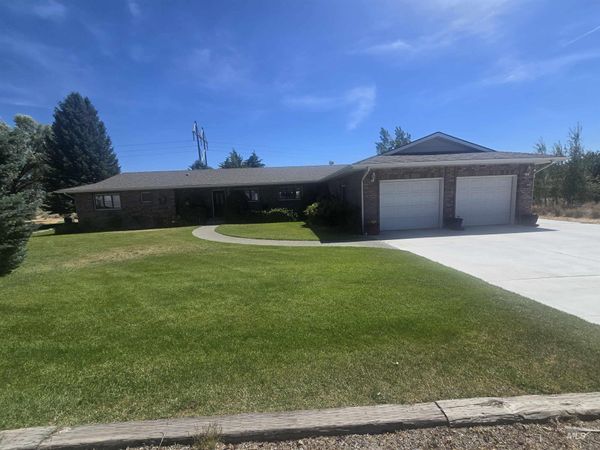 130 Doral Dr, Jerome, ID 83338