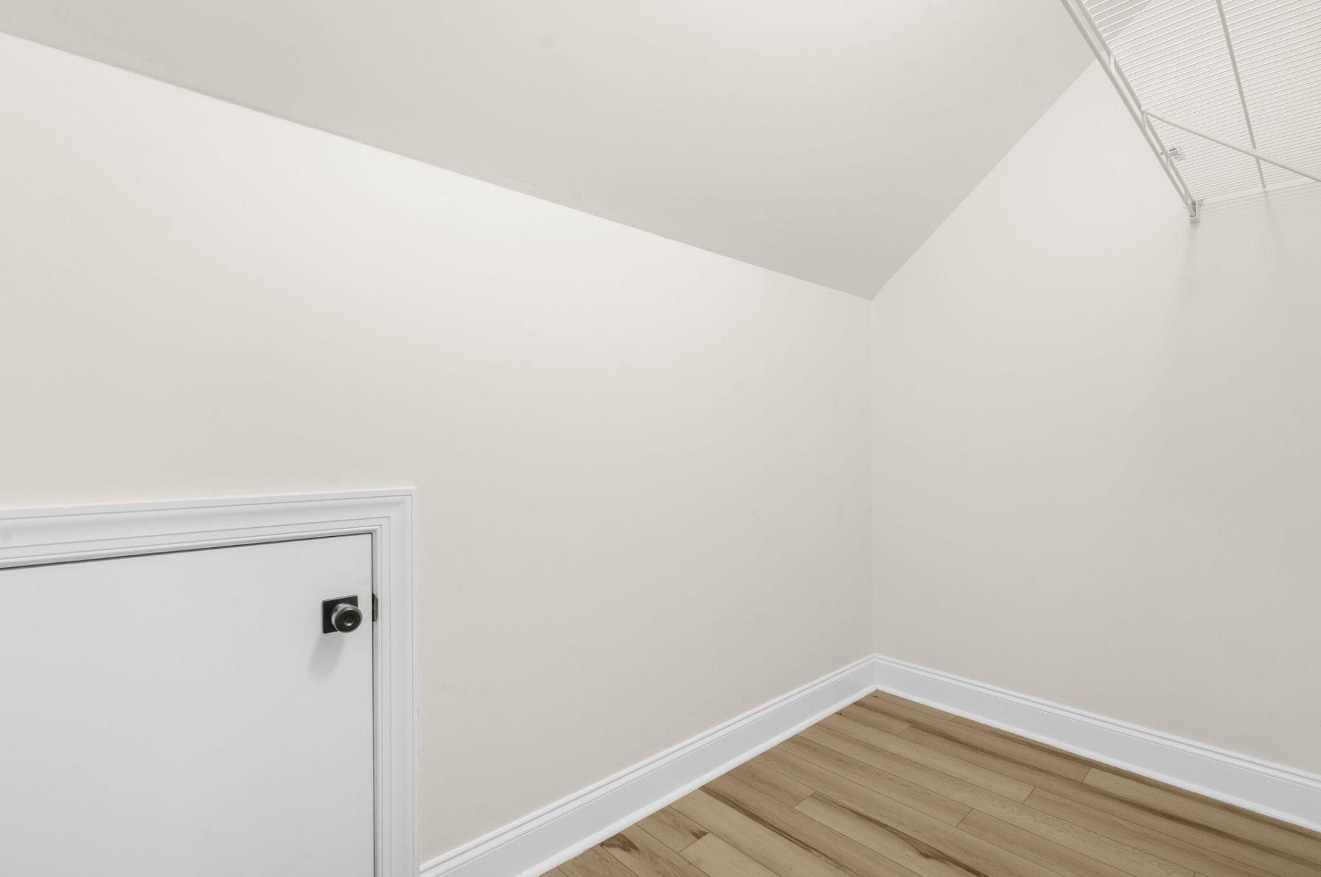 1677 Lauda Drive Photo 26