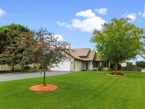 1633 Wildwind Court, ROCKTON, IL 61072