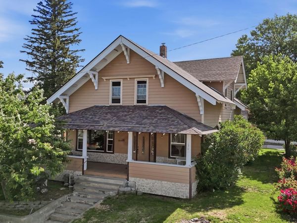 248 S Crosby St, Tekoa, WA 99033
