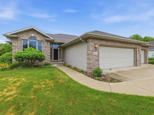 N8244 Ashberry AVENUE, Fond Du Lac, WI 54937