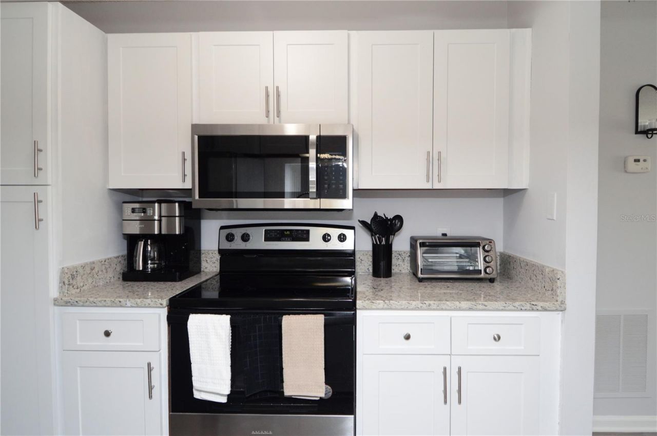 11901 4th Street N, Unit 6106, Saint Petersburg, FL 33716 Photo