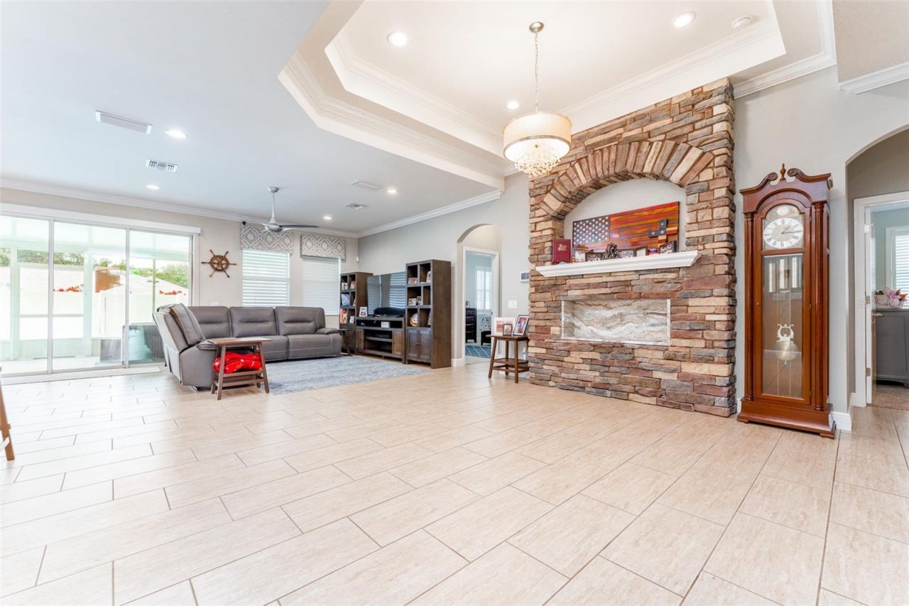 2226 Valterra Vista Way, Valrico, FL 33594 Photo