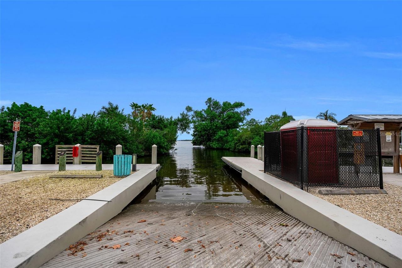 332 Shore Drive, Ellenton, FL 34222 Photo