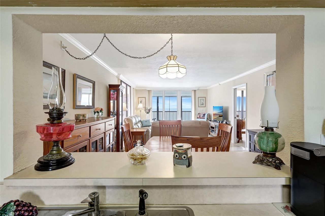 14900 Gulf Boulevard, Unit 401, Madeira Beach, FL 33708 Photo
