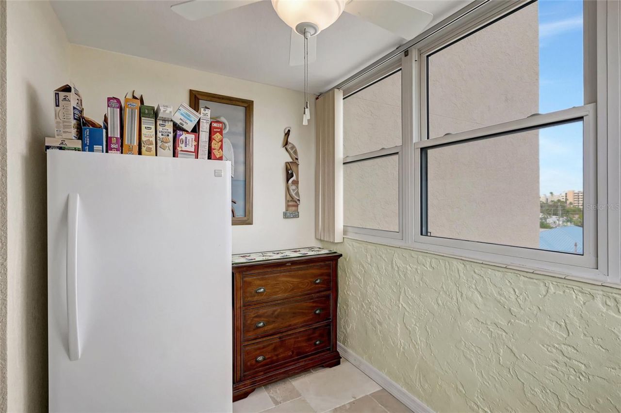 14900 Gulf Boulevard, Unit 401, Madeira Beach, FL 33708 Photo