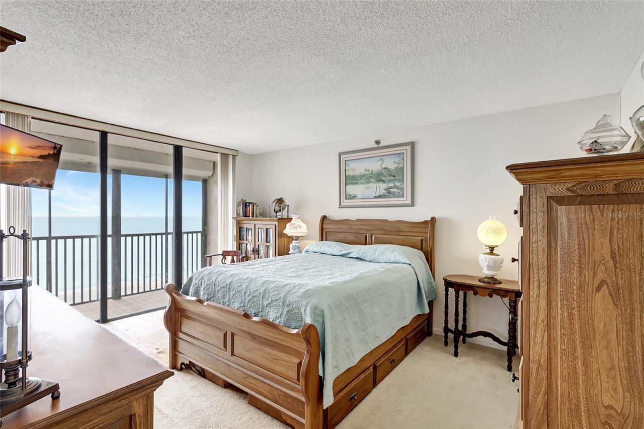 14900 Gulf Boulevard, Unit 401, Madeira Beach, FL 33708 Photo