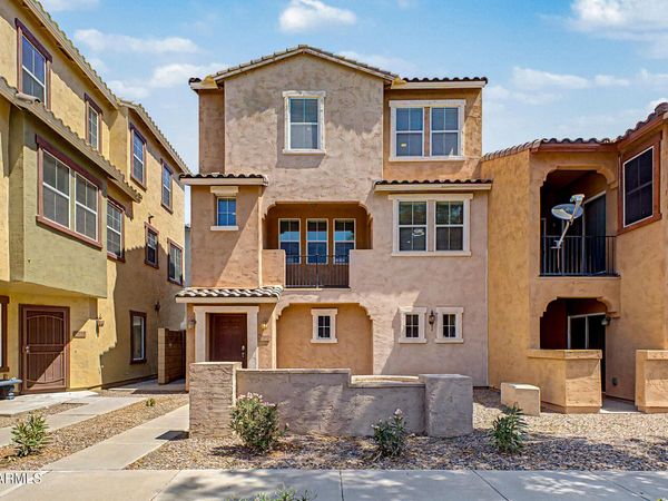 2012 N 78TH Glen, Phoenix, AZ 85035