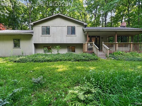 4200 Stockemer, White Lake Twp, MI 48383