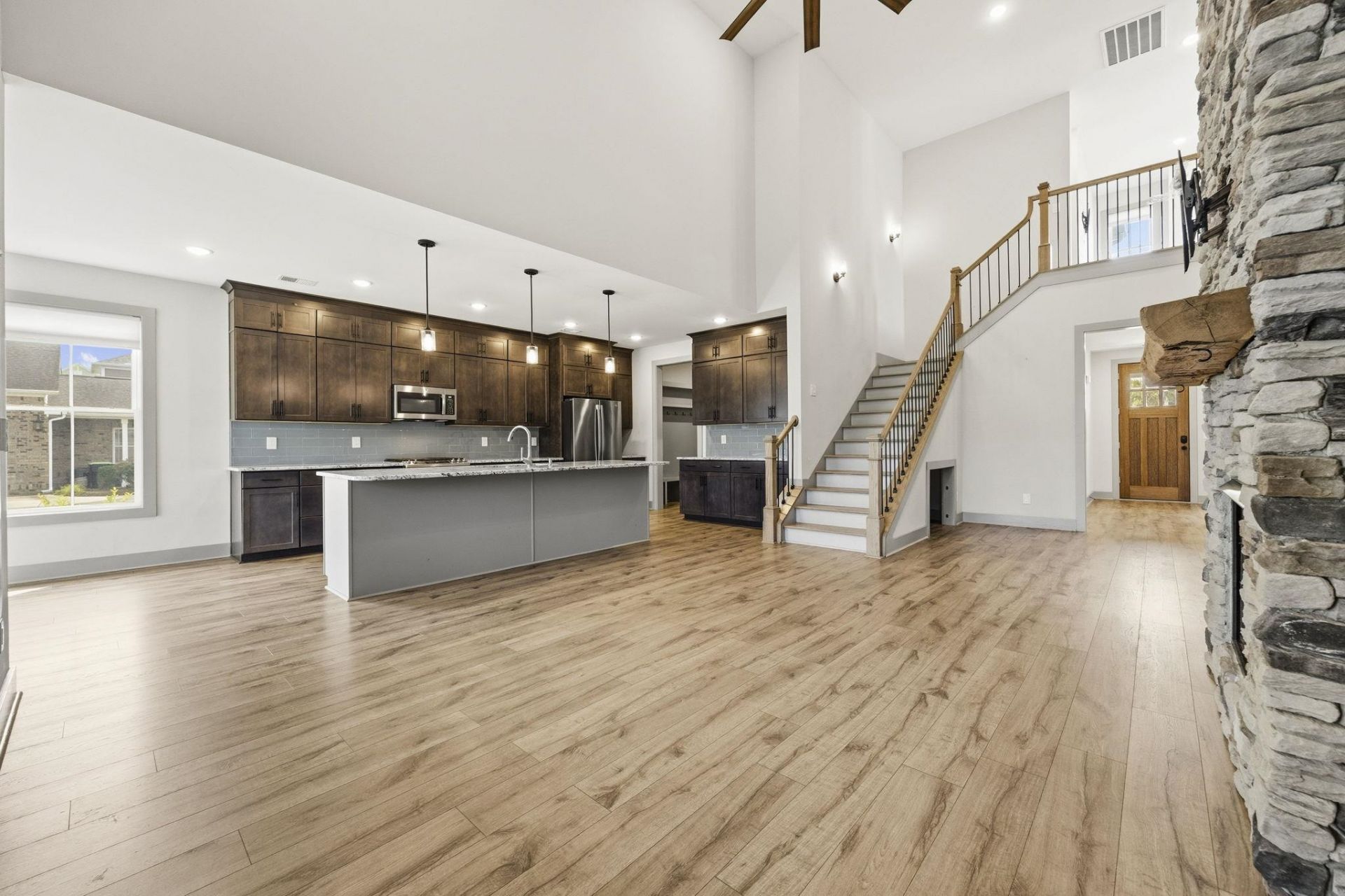 478 Harbor View Dr.  Photo 14