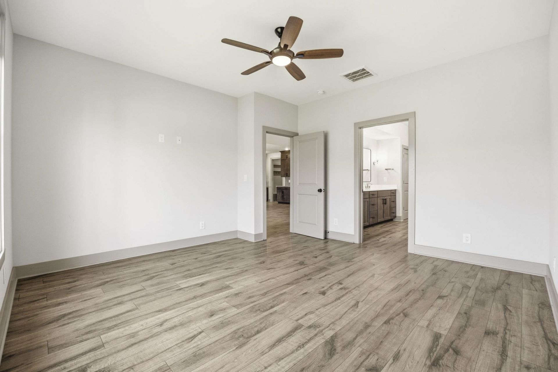 478 Harbor View Dr.  Photo 34