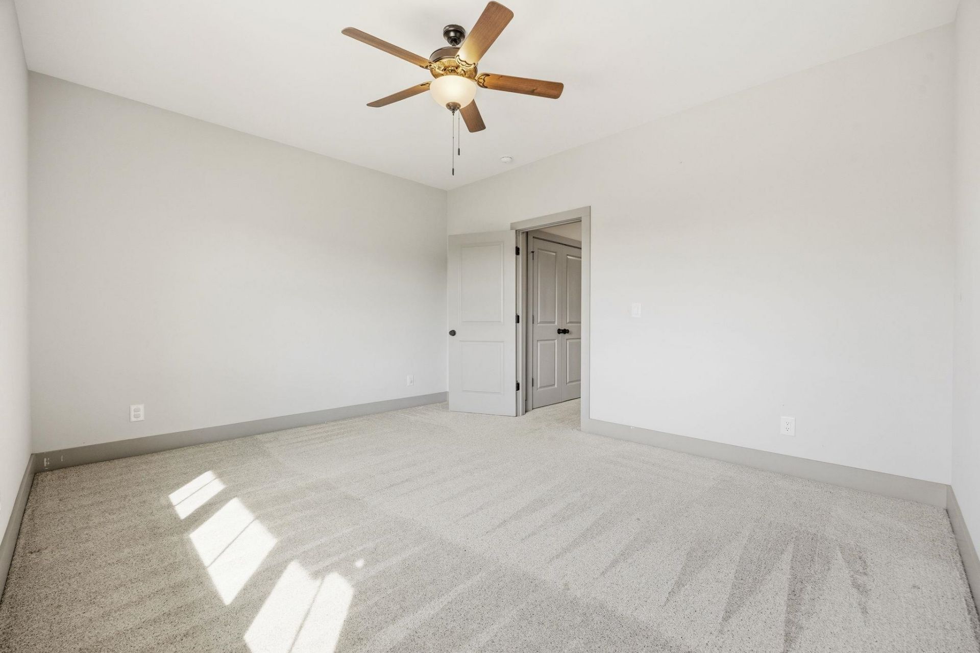 478 Harbor View Dr.  Photo 56