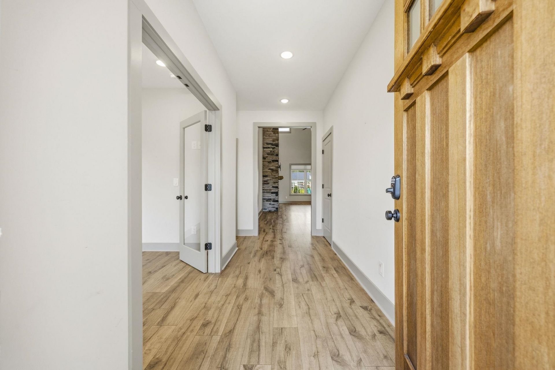 478 Harbor View Dr.  Photo 6