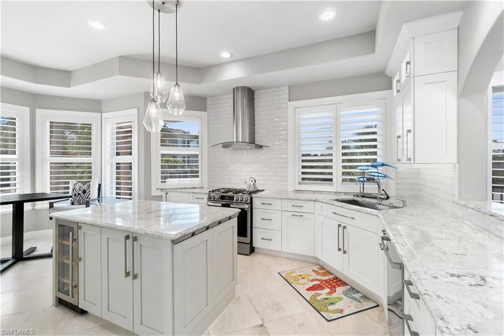 225 Bayfront Dr , Bonita Springs, FL 34134 Photo