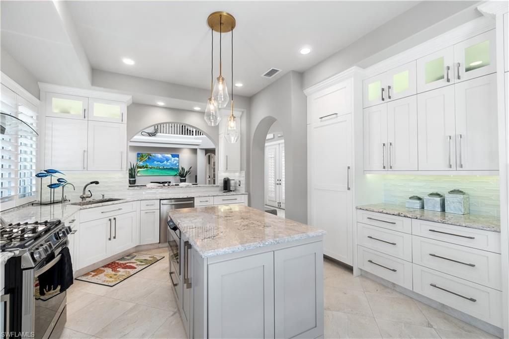 225 Bayfront Dr , Bonita Springs, FL 34134 Photo
