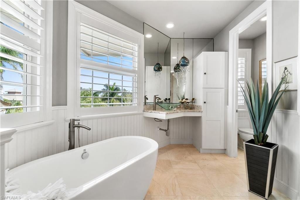 225 Bayfront Dr , Bonita Springs, FL 34134 Photo