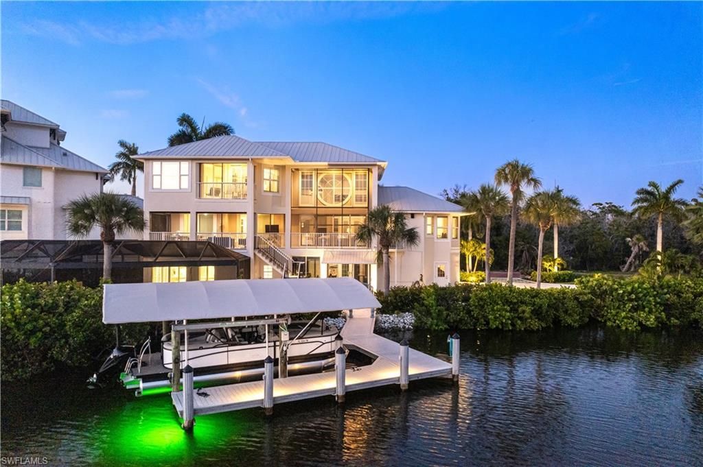225 Bayfront Dr , Bonita Springs, FL 34134 Photo