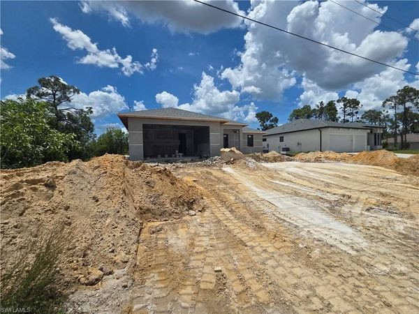 2834 NW 28th AVE , CAPE CORAL, FL 33993