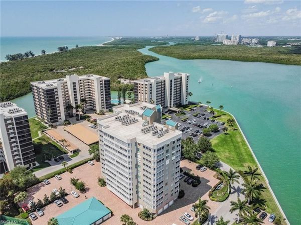 21 Bluebill AVE , Unit 303, NAPLES, FL 34108