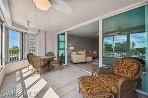 21 Bluebill Ave, Unit 303, Naples, FL 34108 Photo