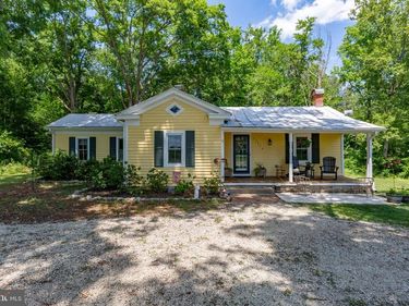 17254 SUMMER MEADOW ROAD, BEAVERDAM, VA 23015