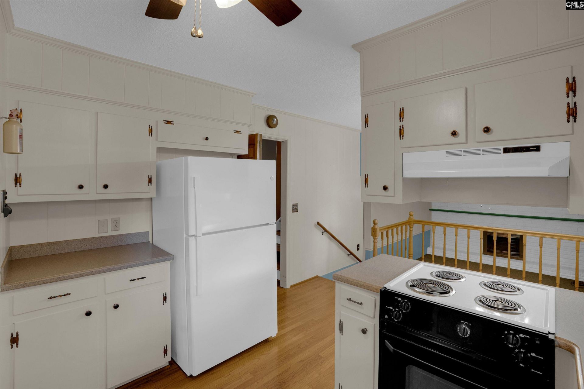 29 Beacon Hill Road  Photo 11