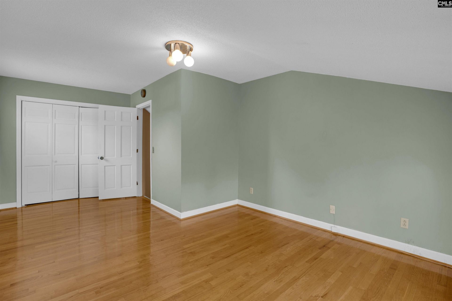 29 Beacon Hill Road  Photo 32