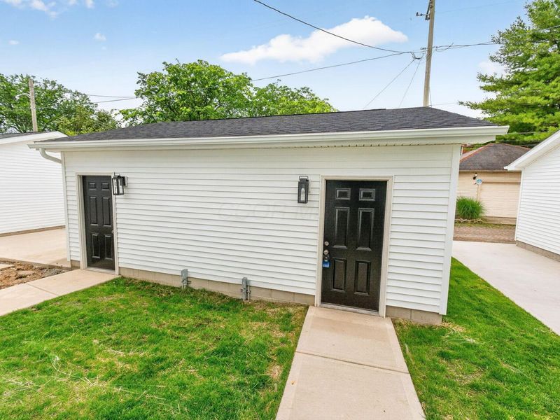 977 Oak Street , Columbus, OH 43205 Photo 45