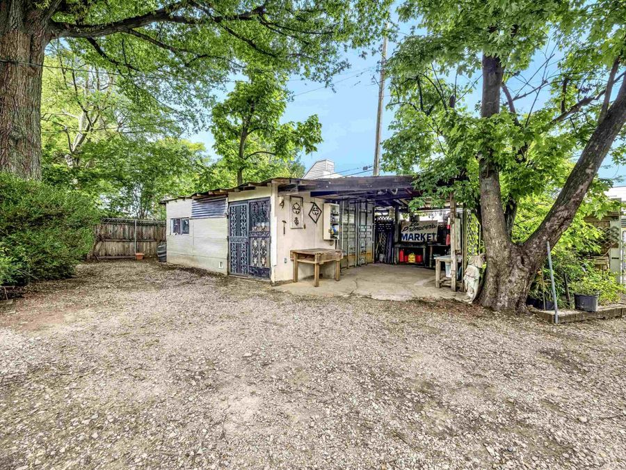 Property Image 25