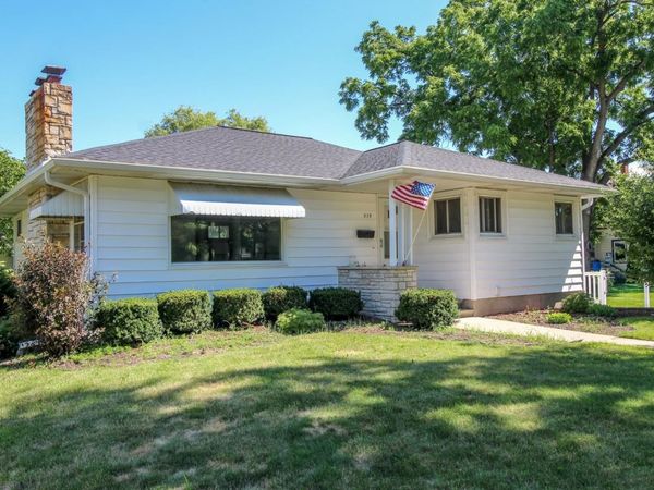 519 Giles Street, Lake Mills, WI 53551