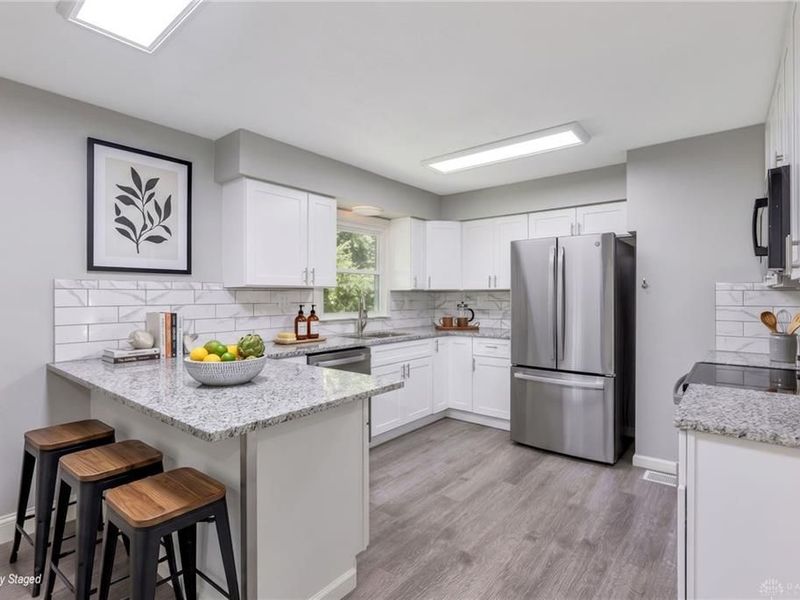 5813 Somers Gratis Road, Camden, OH 45311 Photo 9