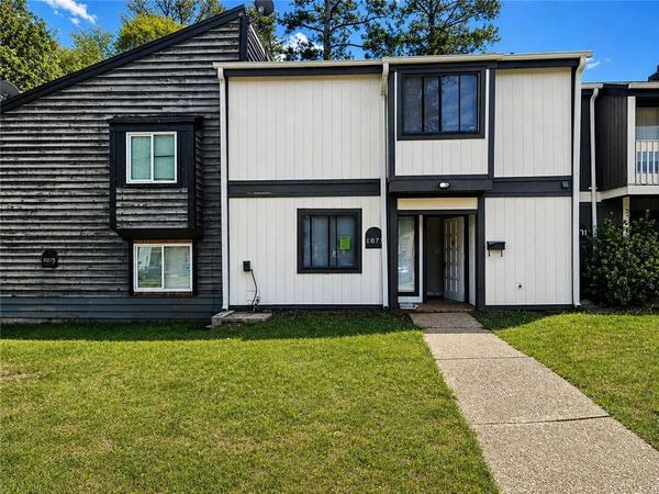 6073 Regent Manor , Stonecrest, GA 30058