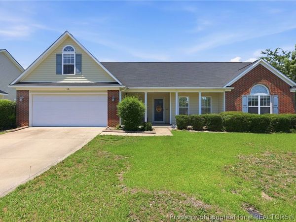 136 Bennington Drive, Raeford, NC 28376