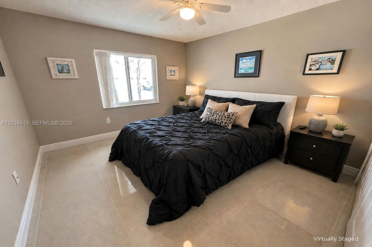 414 SW 177th Ave , Pembroke Pines, FL 33029 Photo