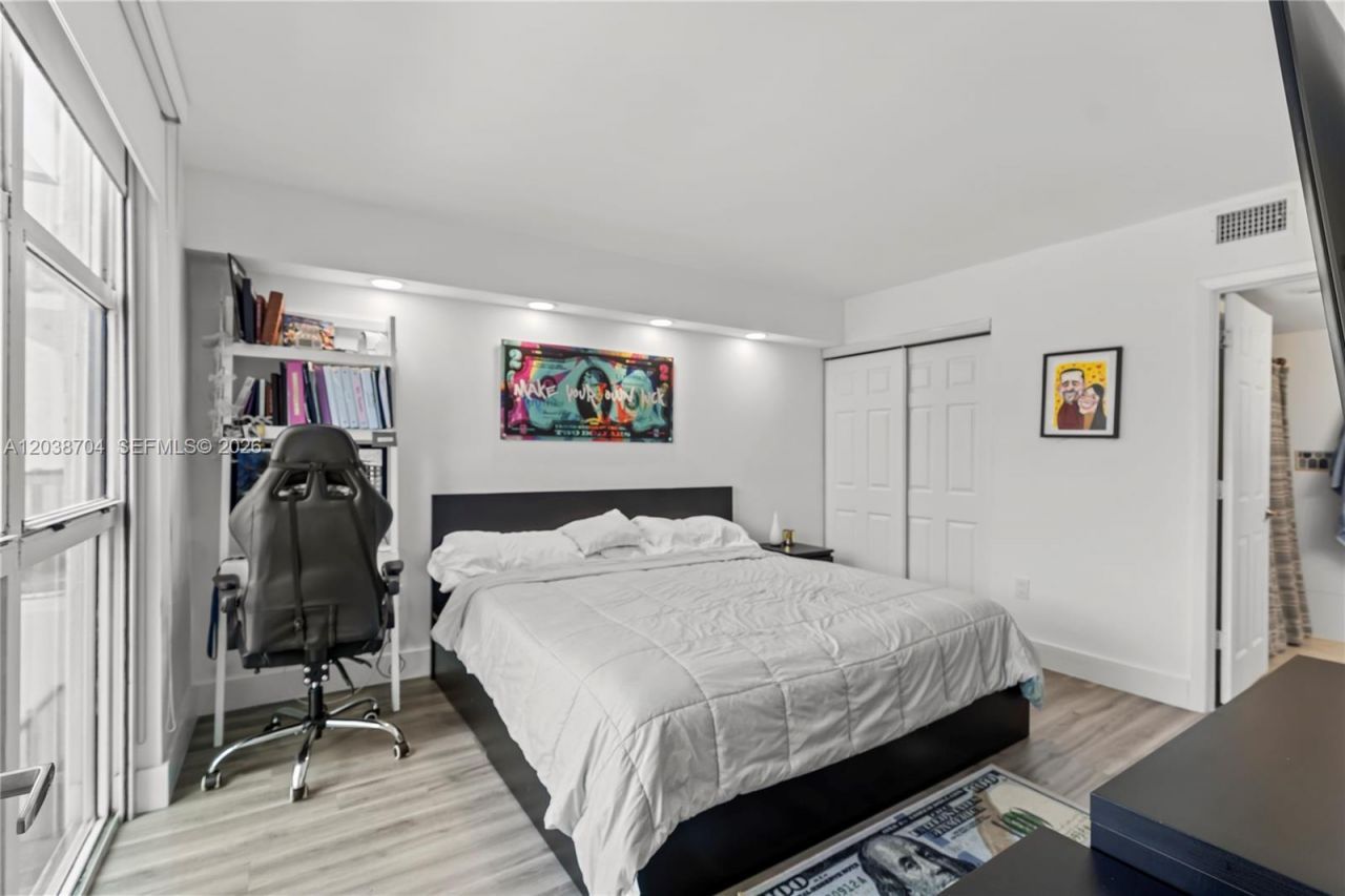 2055 SW 122nd Ave, Unit 326, Miami, FL 33175 Photo